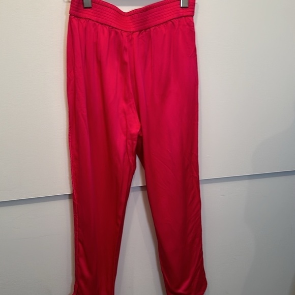 Sold out in stores! Zara fushia pink pants satin like pants woman size XS - Picture 9 of 10